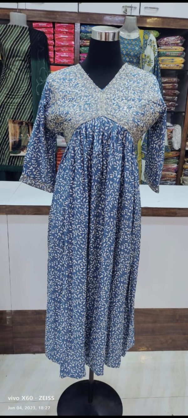 KURTI AALIYA CUT