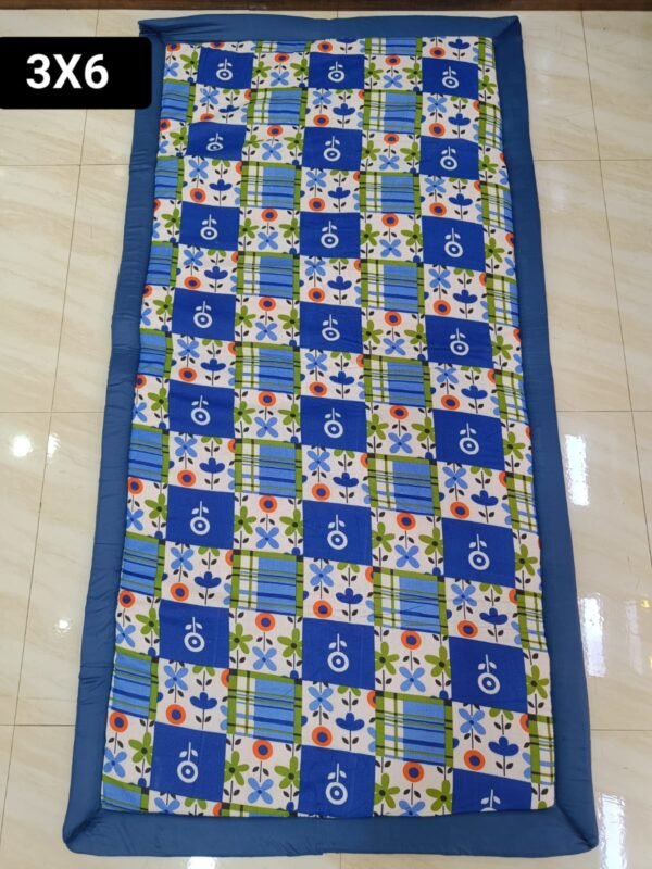 FOLDING MATS